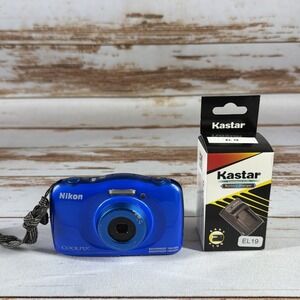 Nikon Coolpix W100 13.2MP 3x Optical Zoom Blue w/ Battery & Charger – Used